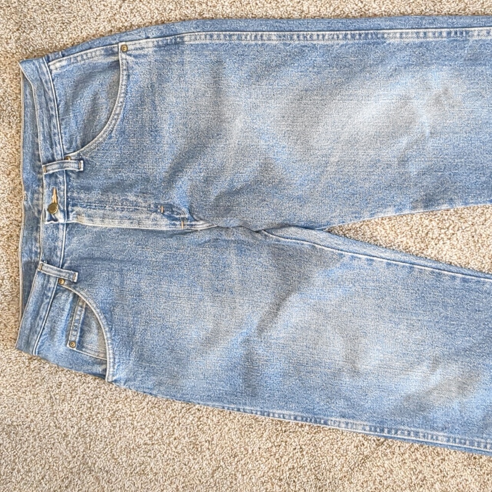 Men's Wrangler distressed regular fit blue jeans size 32X32 - Picture 5 of 12
